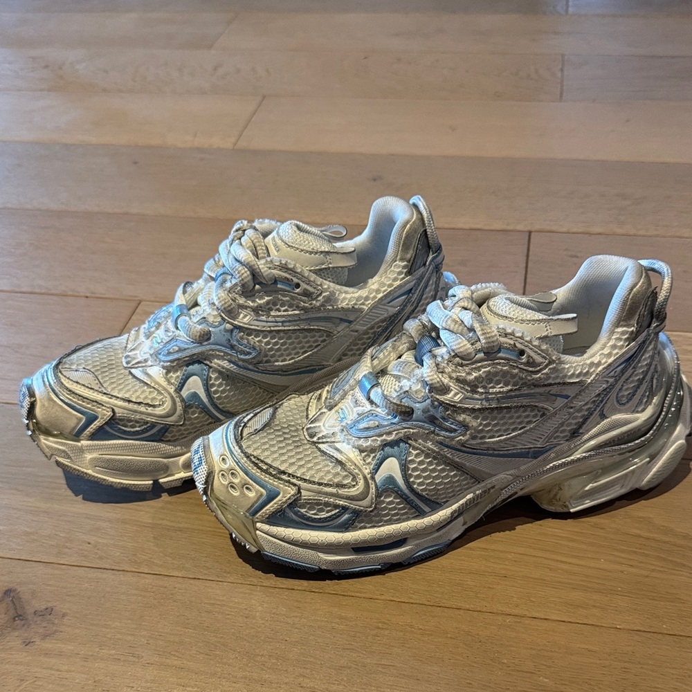 Balenciaga Silver and Blue Sneakers NEW without box